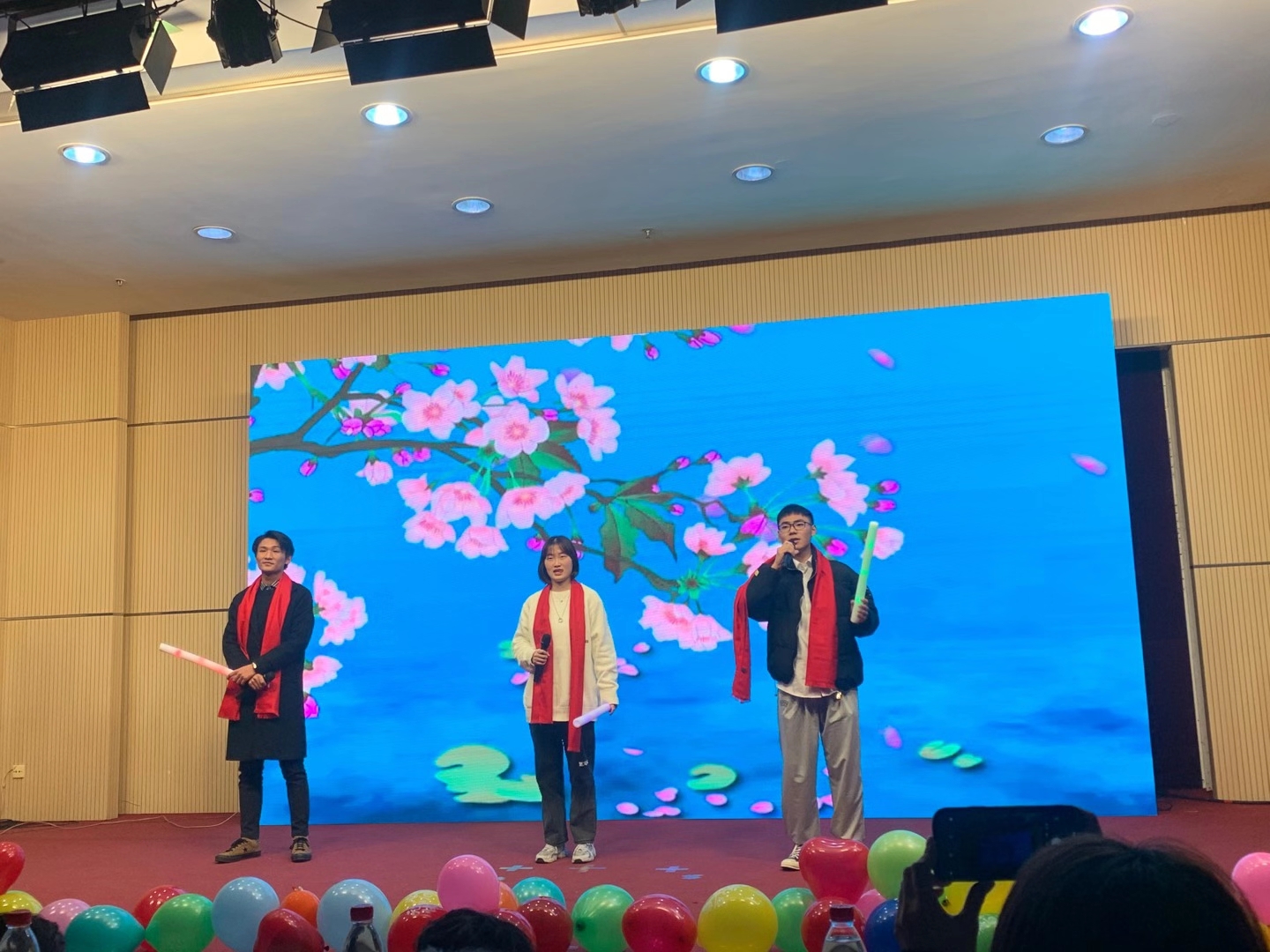 1609206574780672.jpg 时间煮雨.jpg